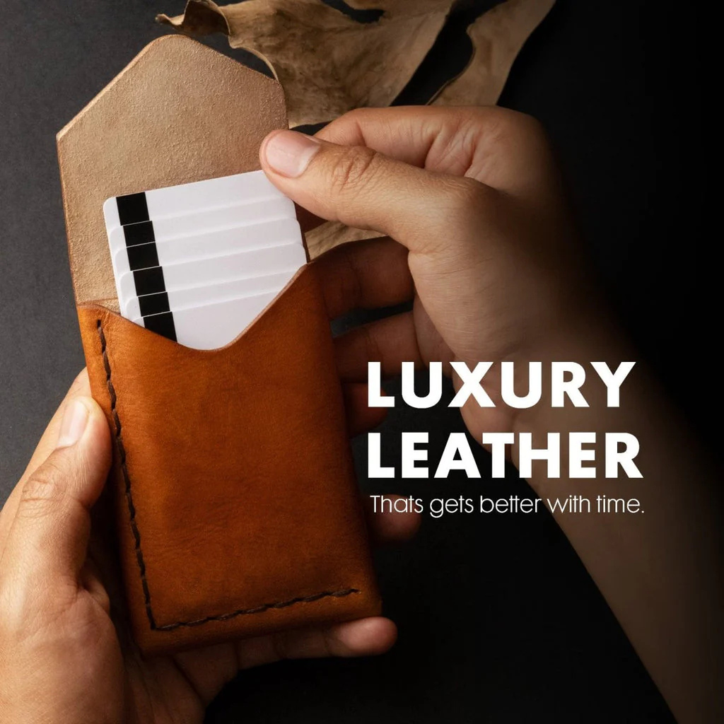 Minimalist Vertical Wallet